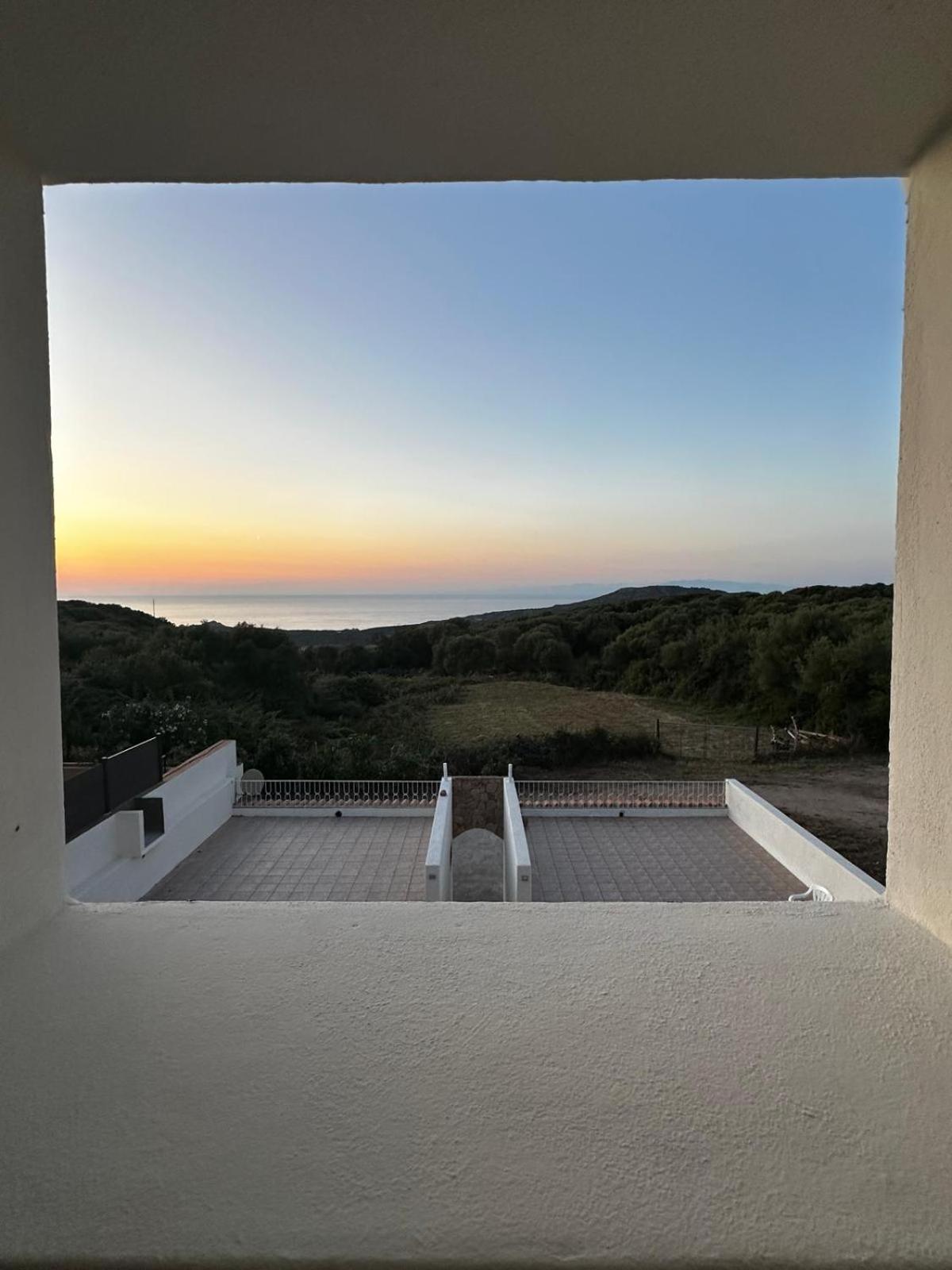 Costa Rossa View Sunset Villa Cascabraga Luaran gambar